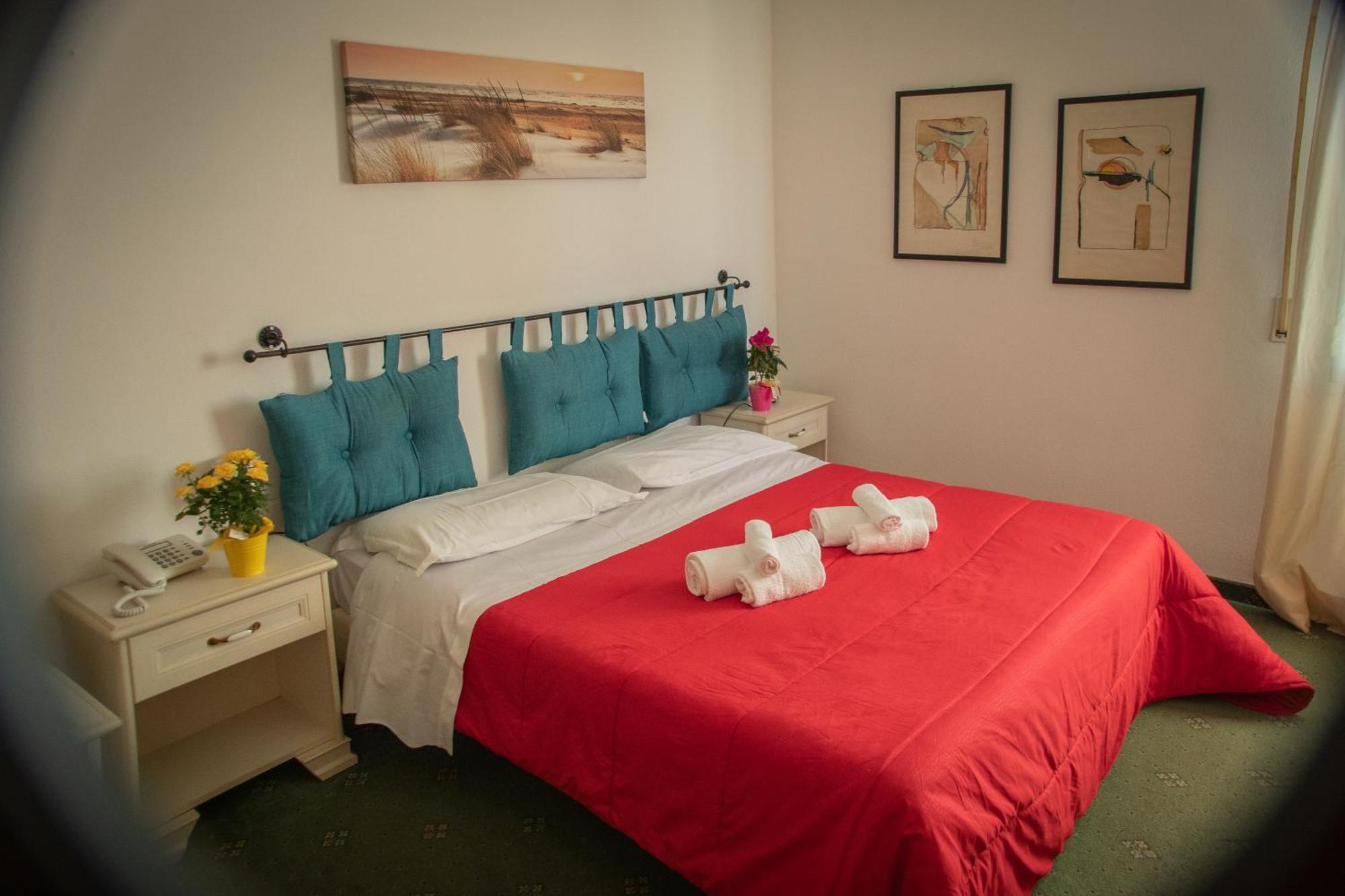 Hotel Ariston Piombino Exterior photo